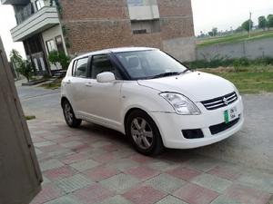 Suzuki Swift DLX 1.3 Navigation  2013 for Sale in Bahawalpur