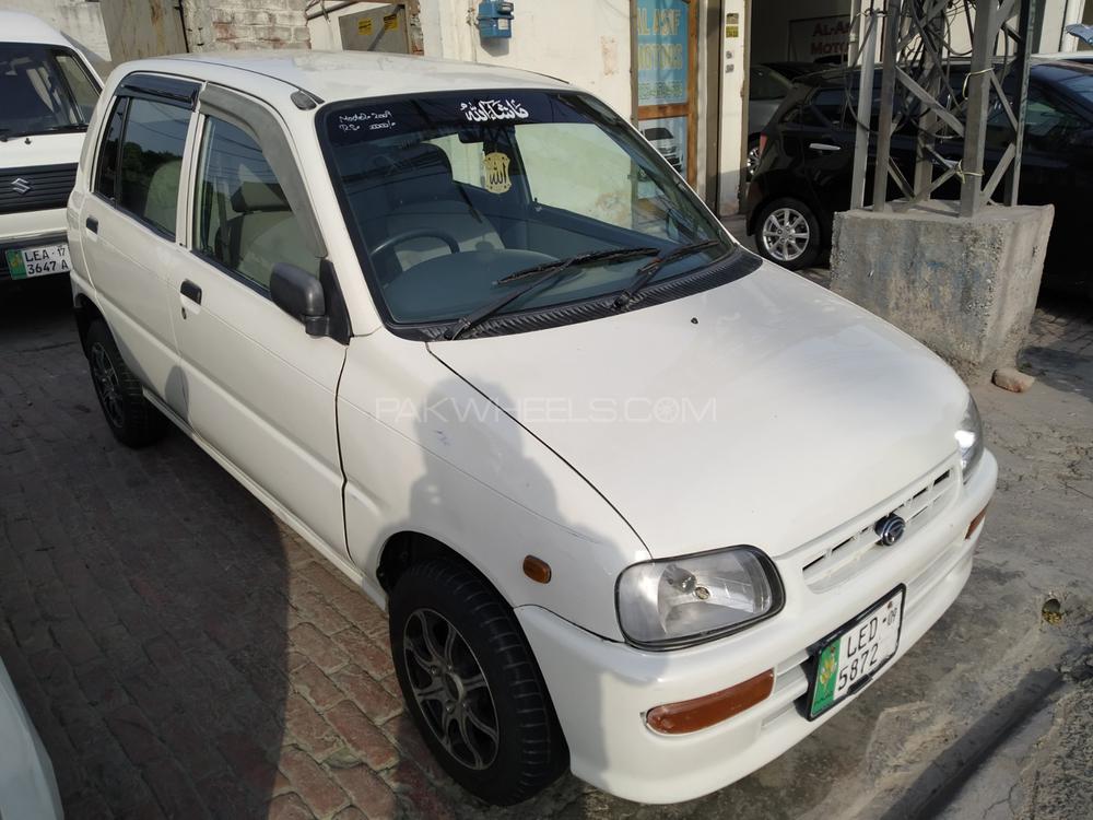 Daihatsu cuore 2009