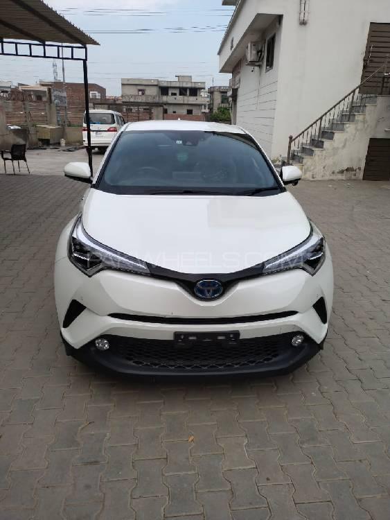 Toyota C-HR 2017 for Sale in Gujrat Image-1
