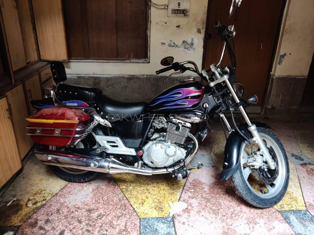 سوزوکی GS 150 - 2009  Image-1