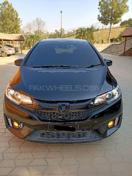 Honda Fit 2016 for Sale in Wah cantt Image-1