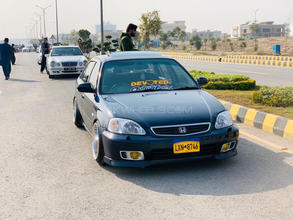 Honda Civic - 2000  Image-1