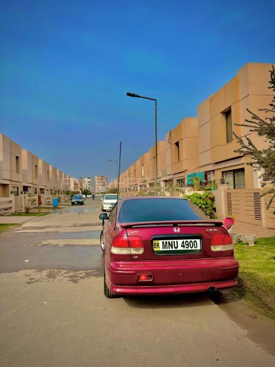Honda Civic - 2001  Image-1
