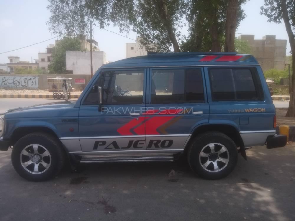 Mitsubishi Pajero 1990 for Sale in Karachi Mitsubishi Pajero 1990 for Sale in Karachi Image-19