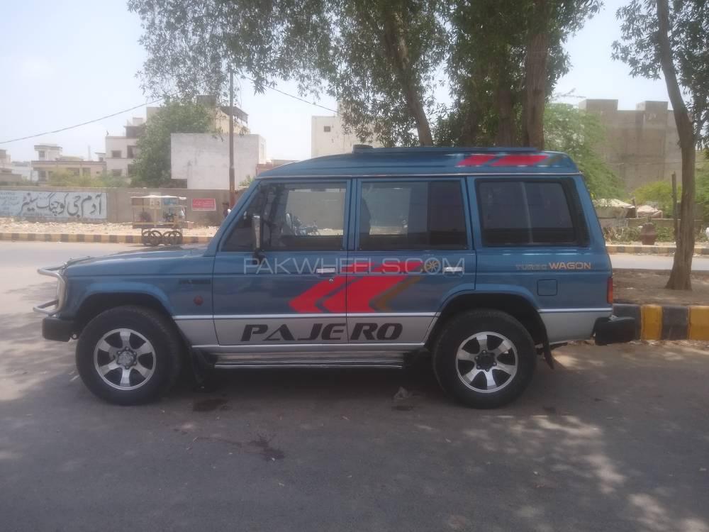 Mitsubishi Pajero 1990 for Sale in Karachi Mitsubishi Pajero 1990 for Sale in Karachi Image-13