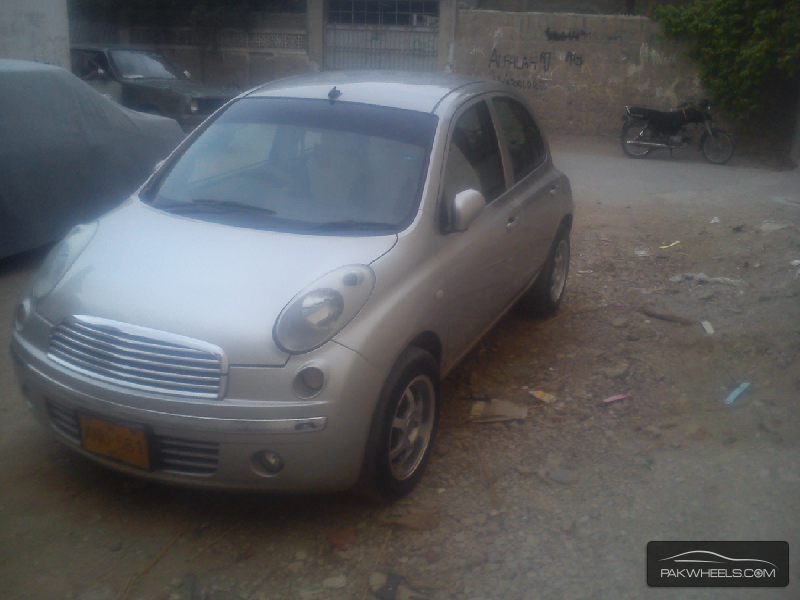 Nissan March 2003 for Sale in Karachi Image-1