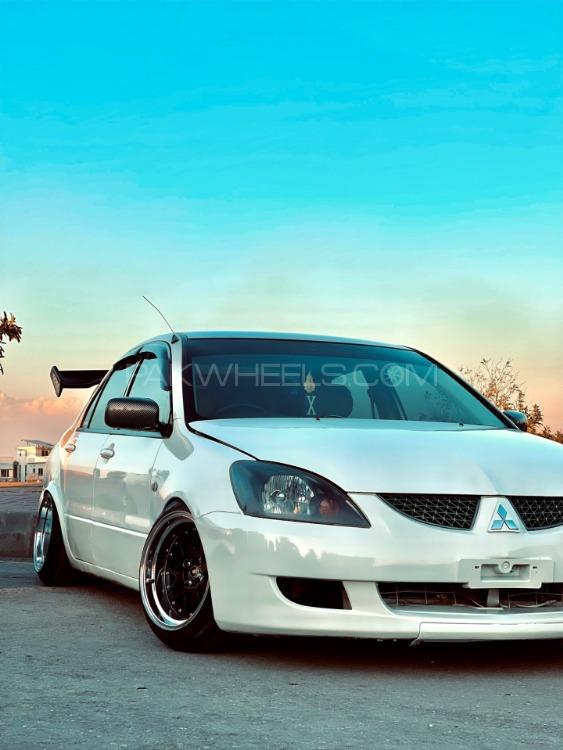 Mitsubishi Lancer - 2006  Image-1