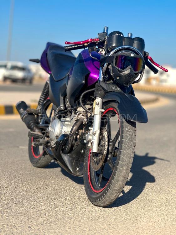 Yamaha YBR 125G - 2017  Image-1