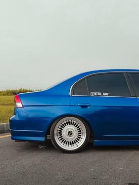Honda Civic - 2005