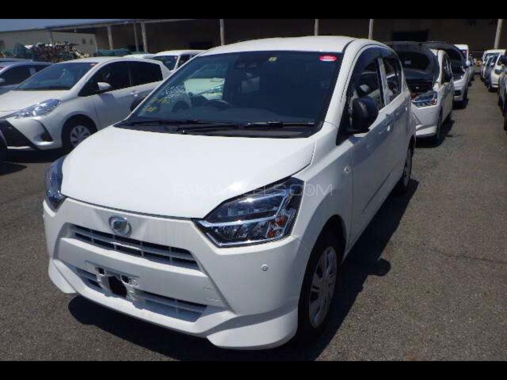 Daihatsu mira 2018