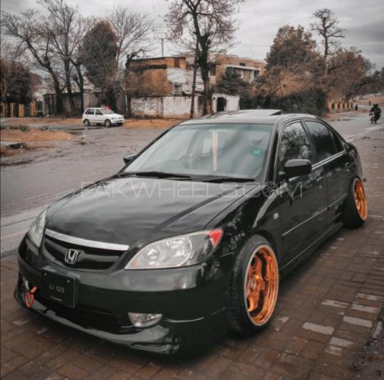 Honda Civic - 2005  Image-1