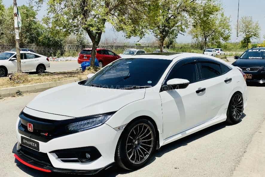 Honda Civic - 2018 sherry Image-1