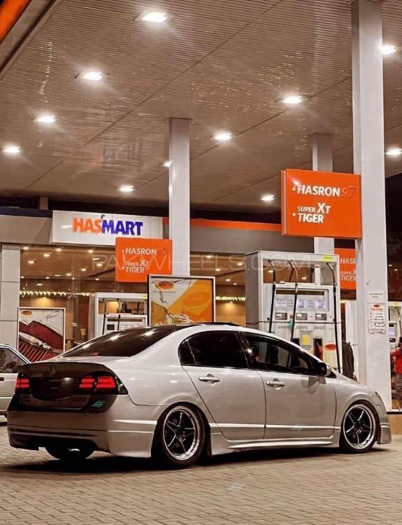 Honda Civic - 2007  Image-1