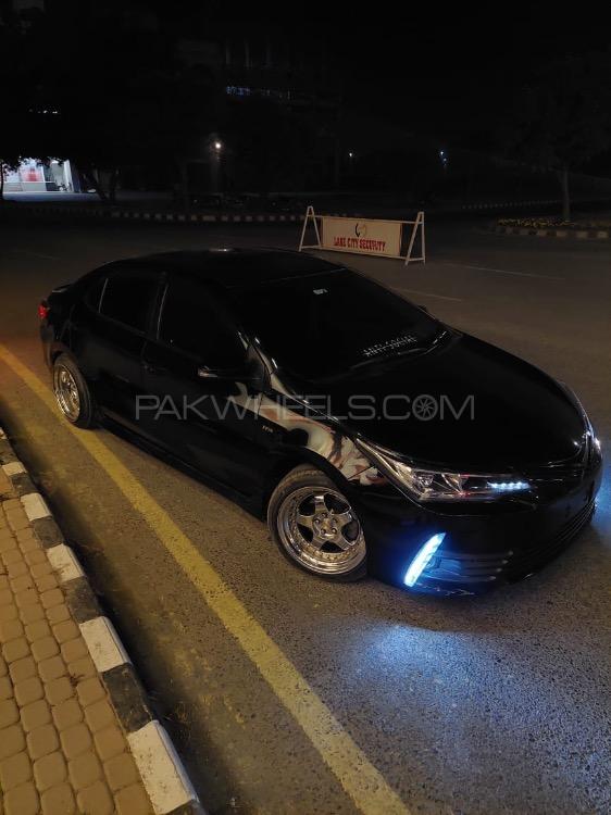 Toyota Corolla - 2018  Image-1