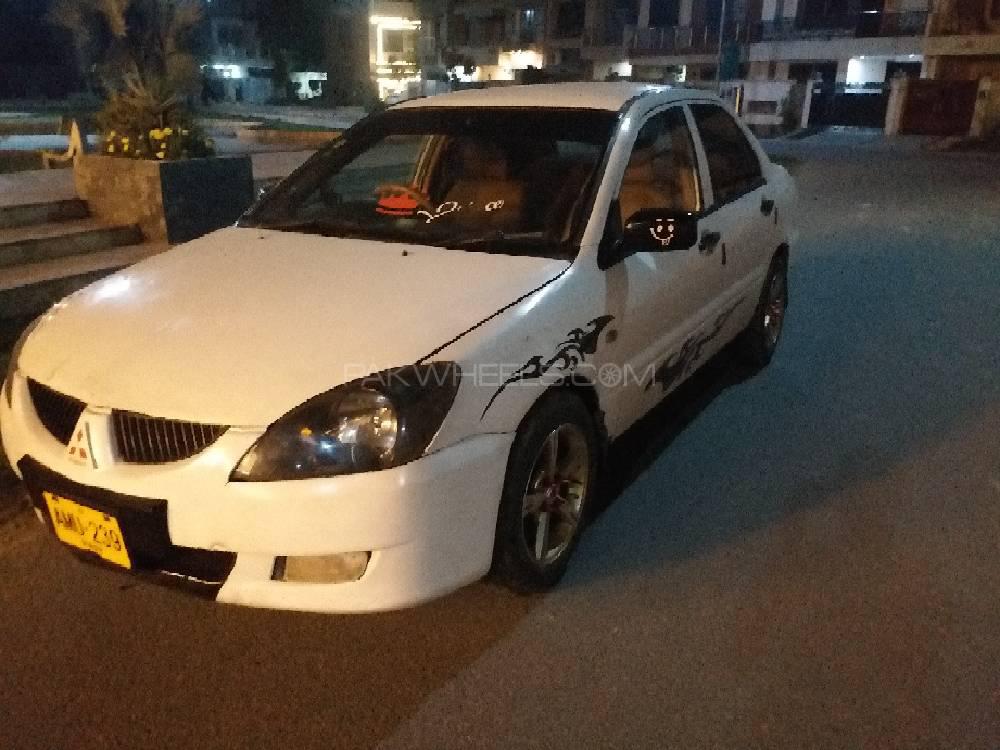 مٹسوبیشی لینسر 2007 for Sale in لاہور مٹسوبیشی لینسر 2007 for Sale in لاہور Image-12