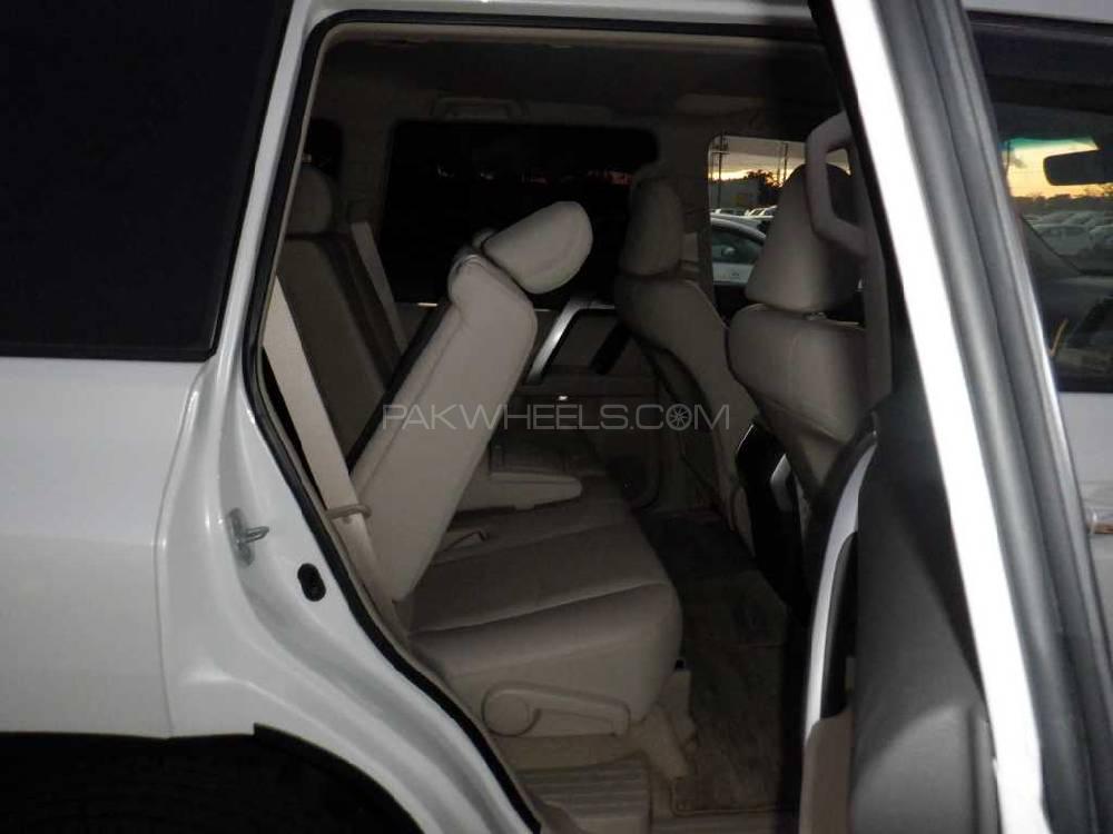 Toyota Prado 2017 for Sale in Karachi Toyota Prado 2017 for Sale in Karachi Image-18