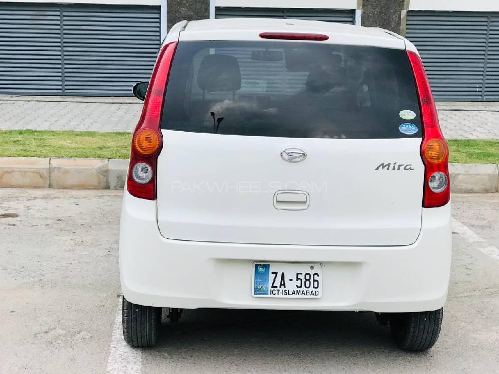 Daihatsu mira 2010