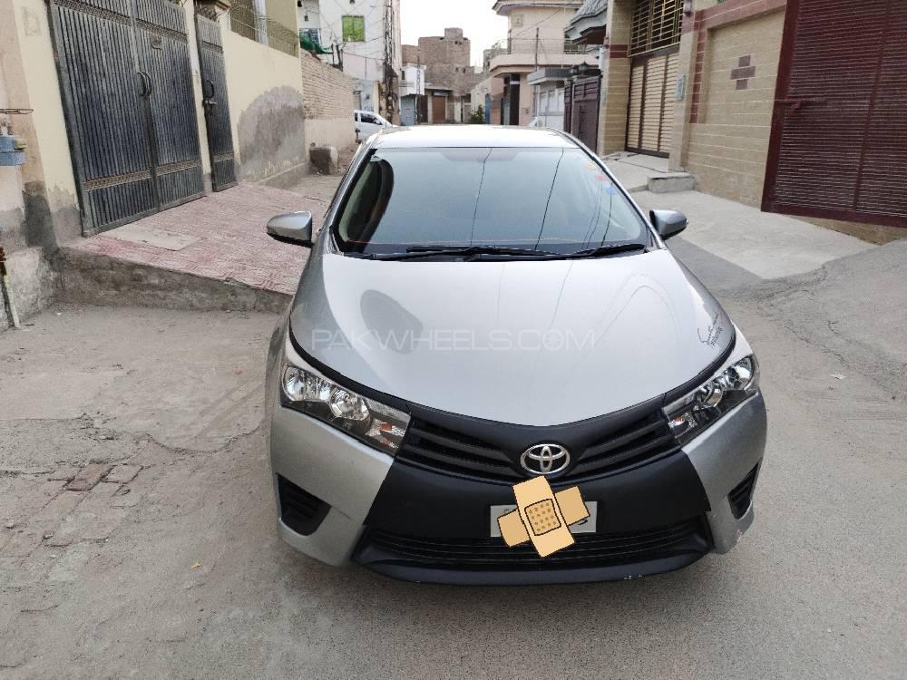 Toyota Corolla GLi 1.3 VVTi 2015 Image-1