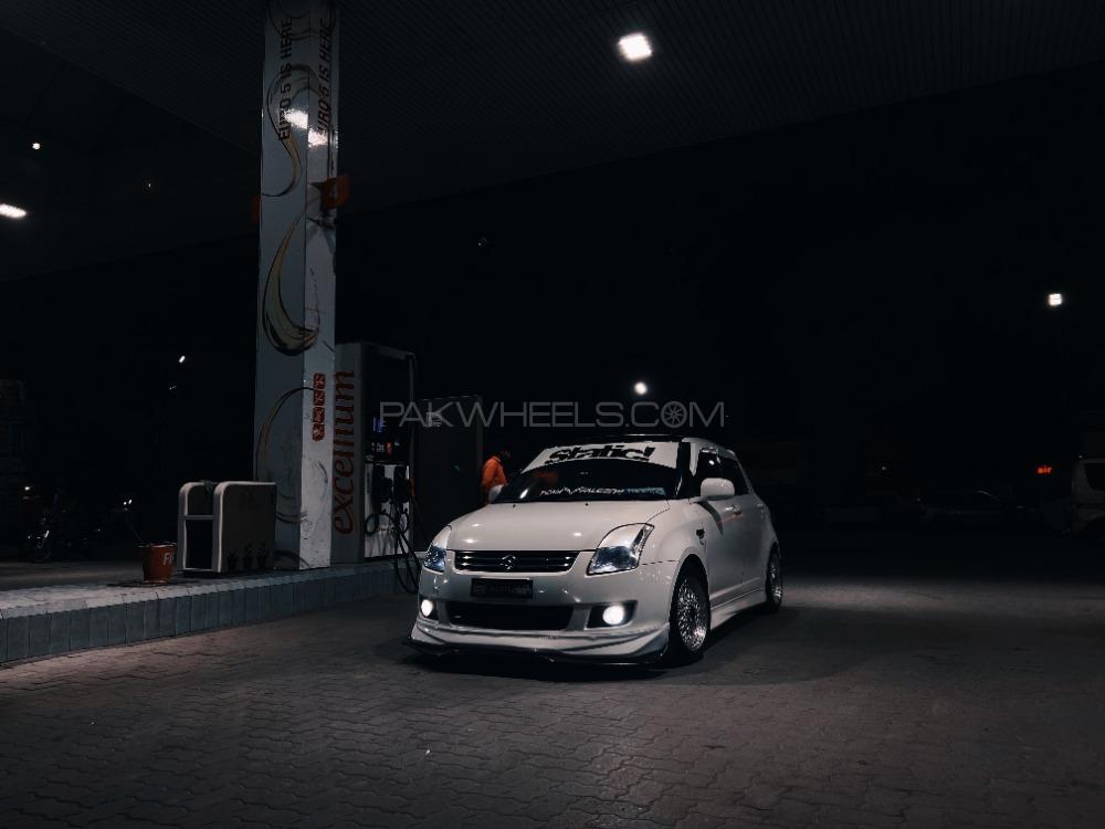 Suzuki Swift - 2018  Image-1
