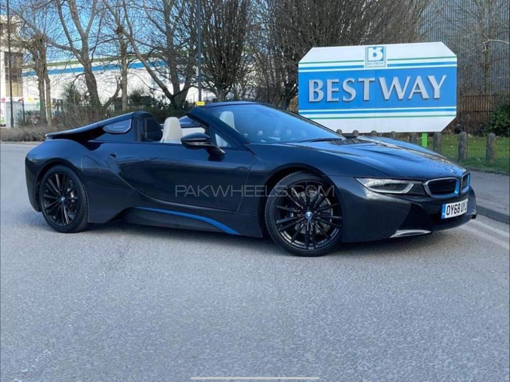 BMW i8 - 2018  Image-1
