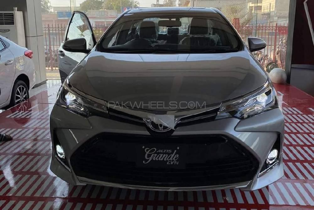 Toyota Corolla Altis Grande X Cvt I 1 8 Black Interior 2021 Cars For Sale In Pakistan Pakwheels