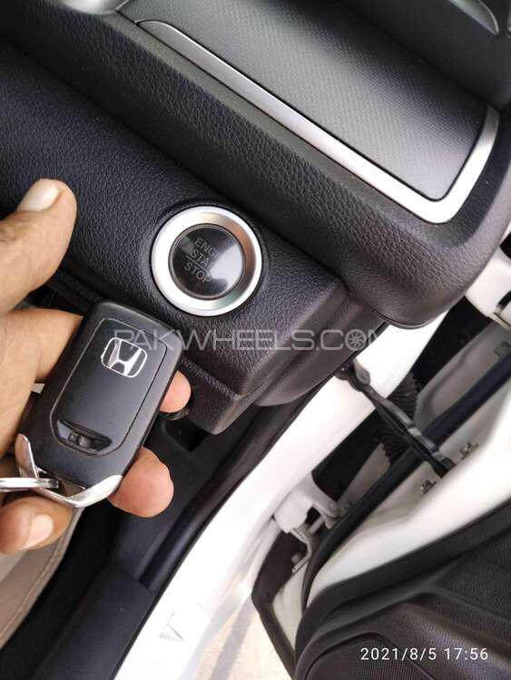 Honda Civic 2018 for Sale in Islamabad Honda Civic 2018 for Sale in Islamabad Image-16