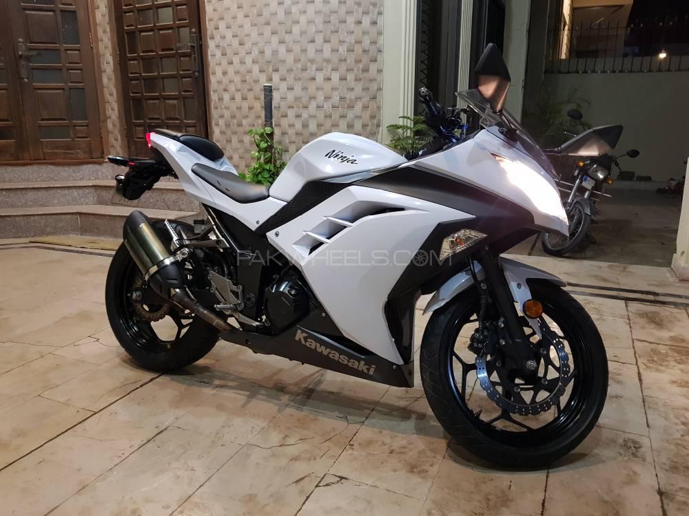 Kawasaki Ninja ZX300 2013 for Sale Image-1