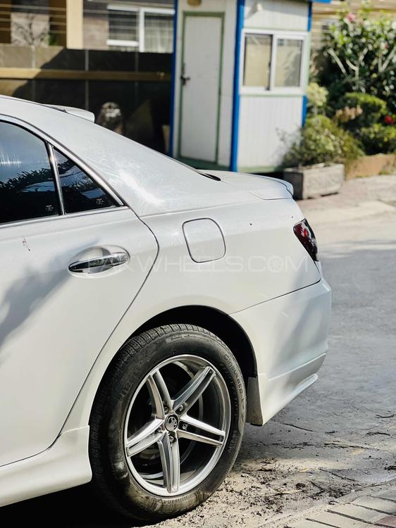 Toyota Mark X - 2005 white beast Image-1