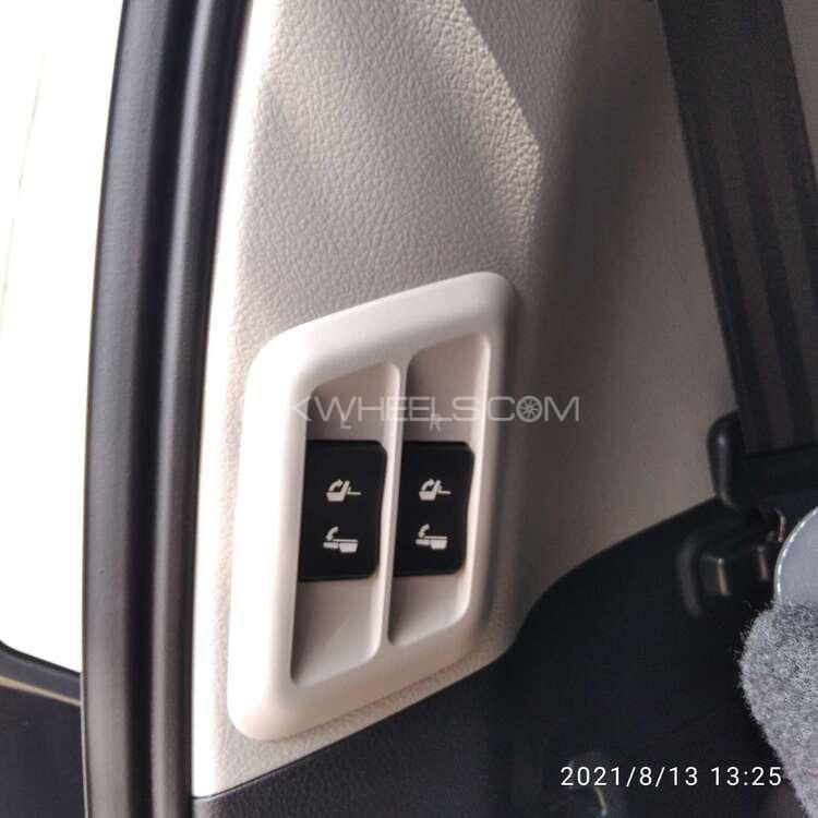 Toyota Prado 2017 for Sale in Islamabad Toyota Prado 2017 for Sale in Islamabad Image-17