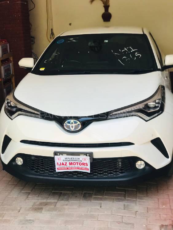 Toyota C-HR 2017 for Sale in Sahiwal Image-1
