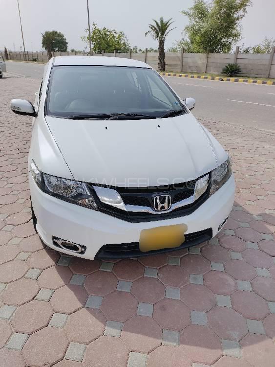 Honda City 2018 for Sale in Haroonabad Image-1