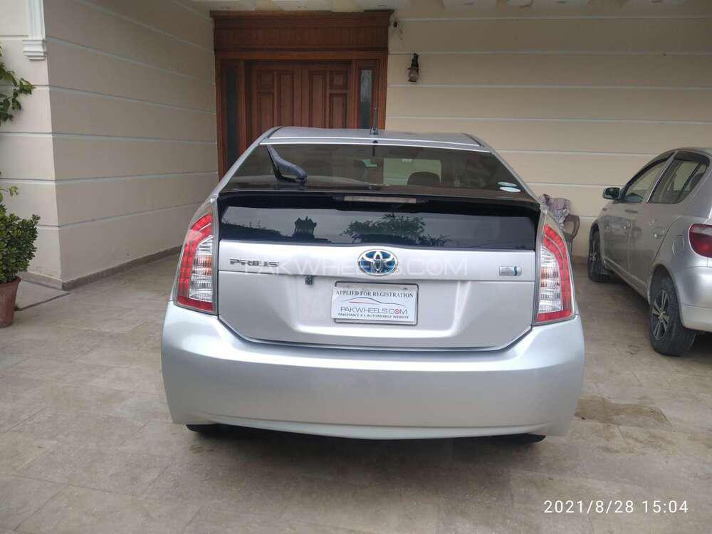 Toyota Prius 2014 for Sale in Islamabad Toyota Prius 2014 for Sale in Islamabad Image-6