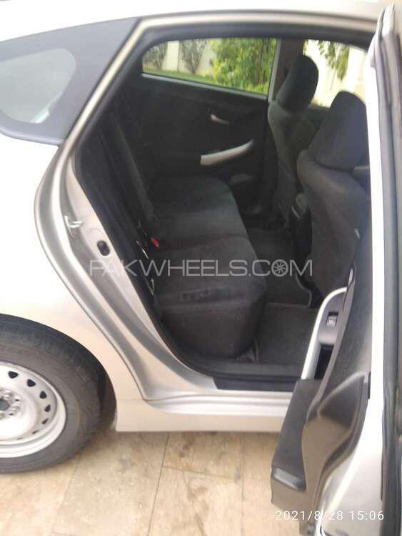 Toyota Prius 2014 for Sale in Islamabad Toyota Prius 2014 for Sale in Islamabad Image-15