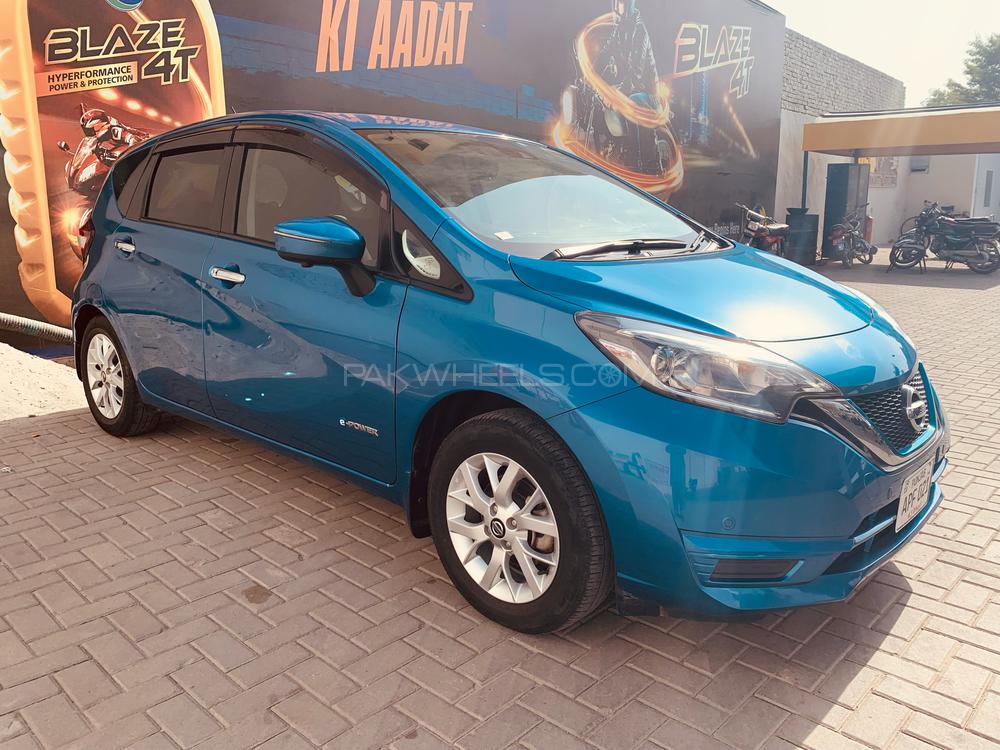 Nissan Note 2019 for Sale in Lahore Nissan Note 2019 for Sale in Lahore Image-5