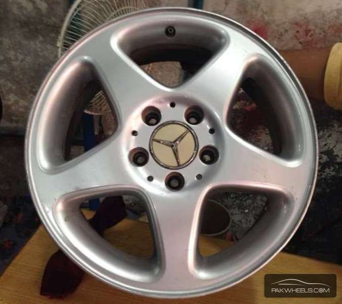 16'inch Mercedes Benz AMG Alloy Rims For Sale  Image-1