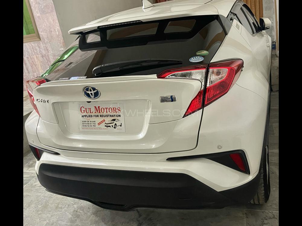 Toyota C-HR 2017 for Sale in Nowshera Image-1