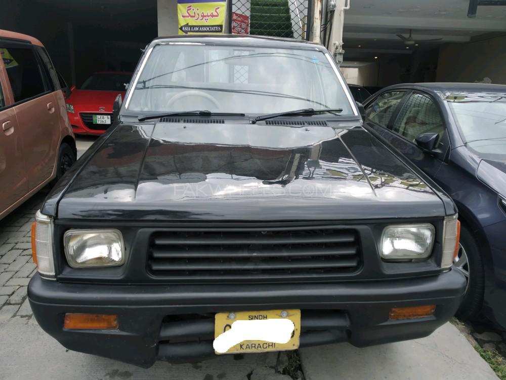 Mitsubishi L200 2.5 D/C 1984 for sale in Lahore | PakWheels