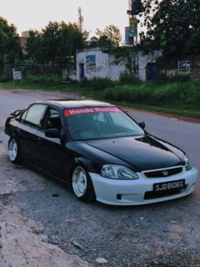 ہونڈا سوک - 2000