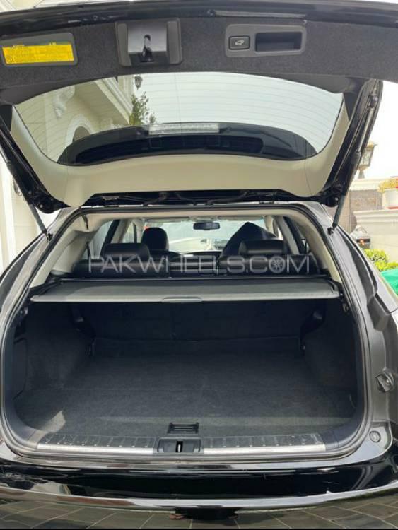 Lexus RX Series 2011 for Sale in Lahore Lexus RX Series 2011 for Sale in Lahore Image-6