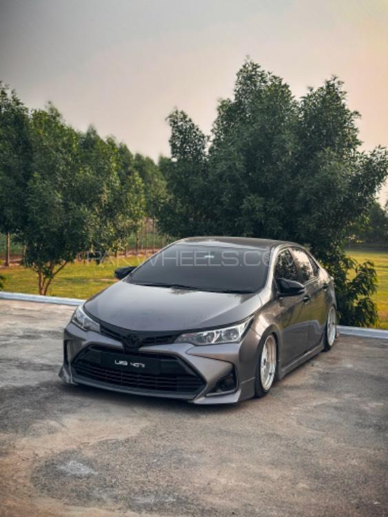 Toyota Corolla - 2015  Image-1