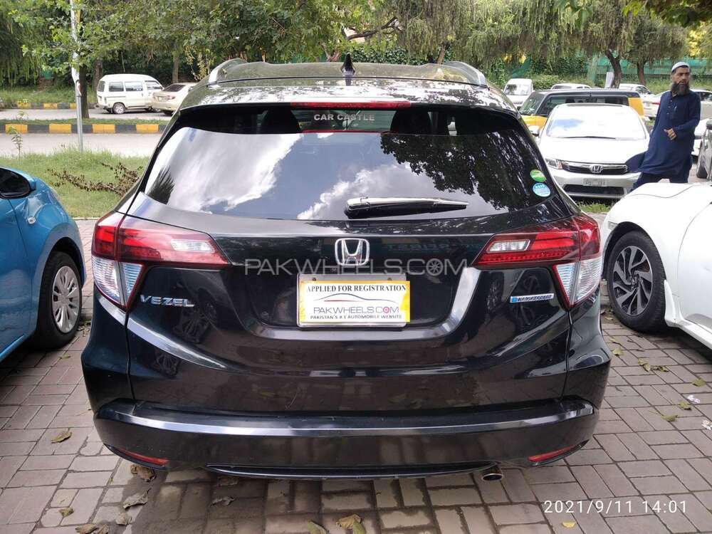Honda Vezel 2015 for Sale in Islamabad Honda Vezel 2015 for Sale in Islamabad Image-6