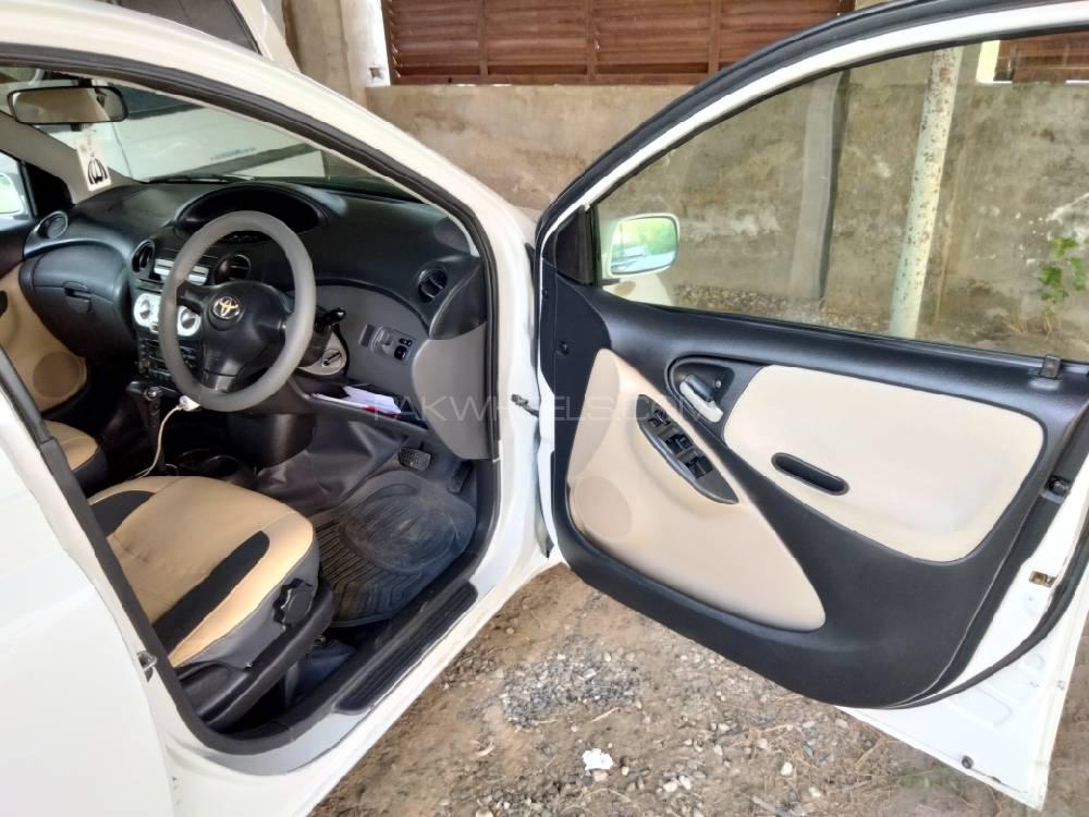 Toyota Vitz 2004 for Sale in Mardan Toyota Vitz 2004 for Sale in Mardan Image-4