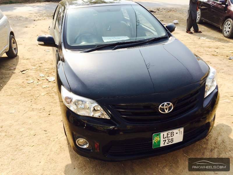 Toyota Corolla 2011 for Sale in D.G.Khan Image-1