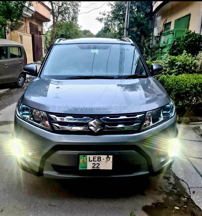 Suzuki Vitara 2017 for Sale in Lahore Suzuki Vitara 2017 for Sale in Lahore Image-4