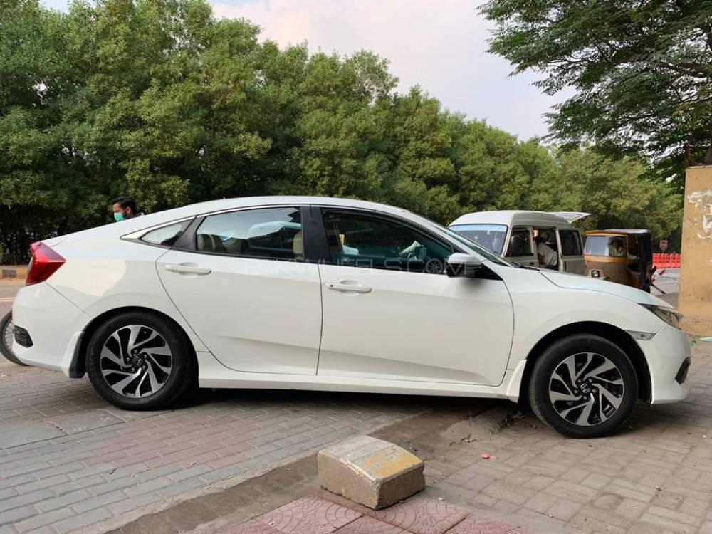 Honda Civic 2017 for Sale in Lahore Honda Civic 2017 for Sale in Lahore Image-17