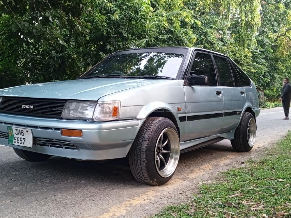 Toyota Corolla - 1985  Image-1