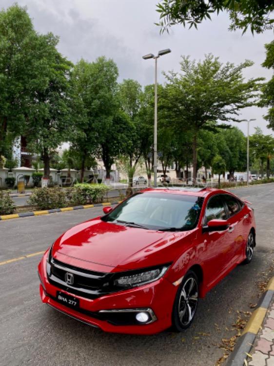 Honda Civic - 2016  Image-1