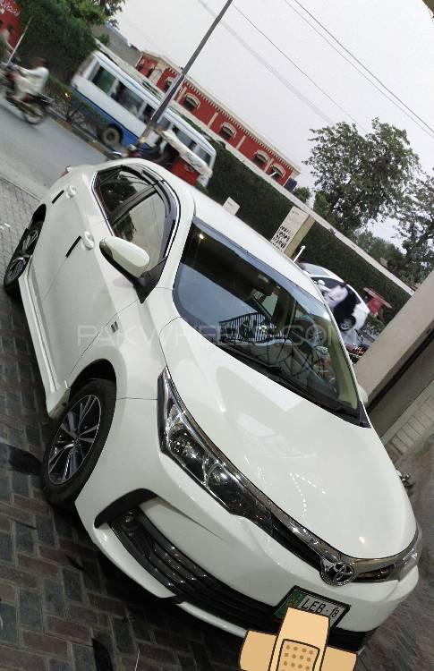 Toyota Corolla 2018 for Sale in Faisalabad Image-1