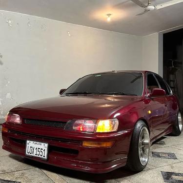 Toyota Corolla - 1995