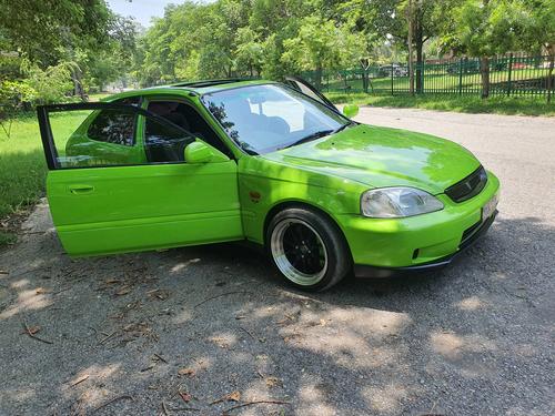 ہونڈا سوک - 2000